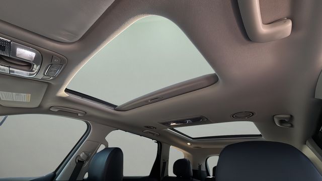 Used 2022 Gray Kia SX image 20