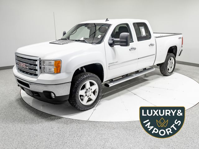 Summit White 2014 GMC Sierra 2500HD SLE Crew Cab SB 4WD Pickup Truck Four-Wheel Drive 6-Speed Automatic Overdrive