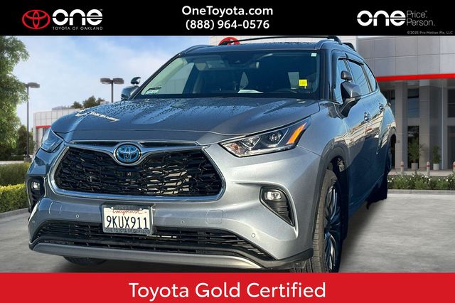 Celestite 2023 Toyota Highlander Hybrid Platinum AWD SUV / Crossover All-Wheel Drive Continuously Variable Transmission
