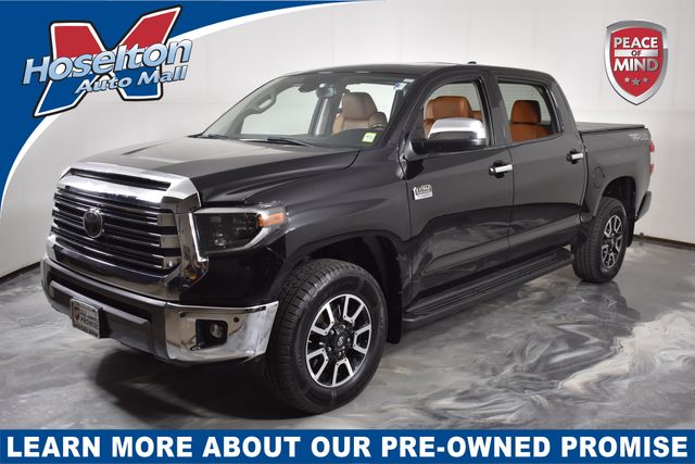 Midnight Black Metallic 2021 Toyota Tundra Pickup Truck Four-Wheel Drive 6-Speed Automatic