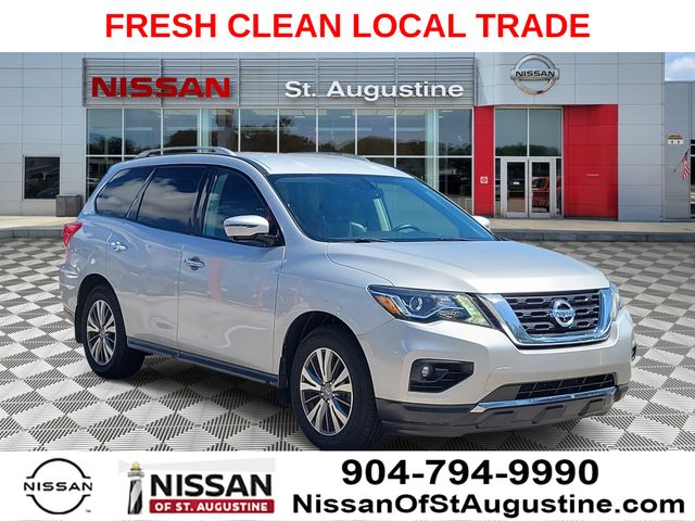 2017 Nissan Pathfinder SL
