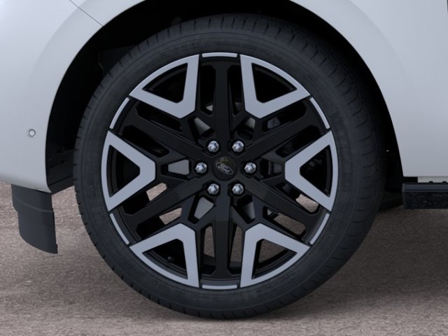New 2026 White Ford Platinum image 19
