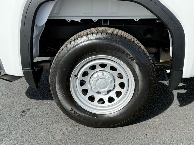 used 2025 GMC Sierra 1500 car, priced at $39,648