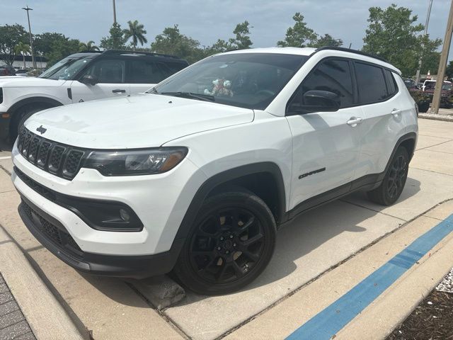 Bright White Clearcoat 2025 Jeep Compass SUV / Crossover Four-Wheel Drive 8-Speed Automatic
