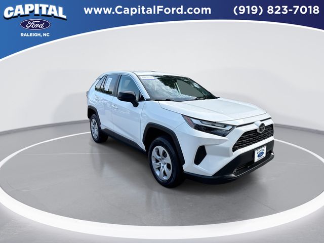 Used 2025 Ice Toyota LE image 2