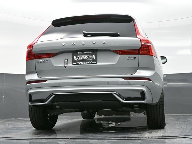 2025 Volvo XC60  photo