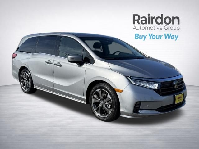 Lunar Silver Metallic 2024 Honda Odyssey Minivan Front-Wheel Drive Automatic