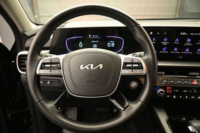 Used 2025 Kia Telluride SUV