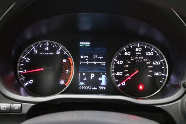 MitsubishiEclipse Cross23