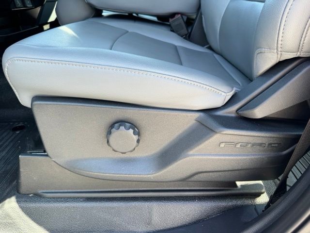 Used 2026 White Ford XL image 22