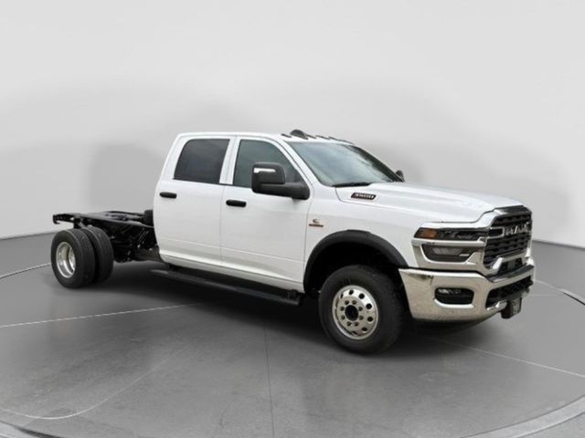 Bright White Clearcoat 2026 RAM 3500 Chassis Tradesman Crew Cab LB DRW 4WD Pickup Truck Four-Wheel Drive 8-Speed Automatic