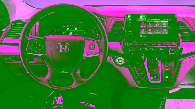 Used 2023  Honda Touring image 10