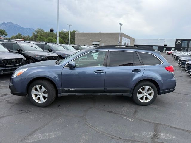 Used 2014 Subaru Outback 2.5i Premium with VIN 4S4BRBCC2E3314525 for sale in Murray, UT