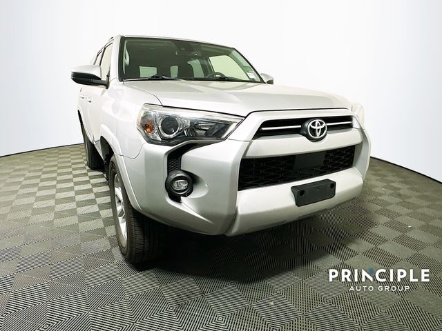 2023 Toyota 4Runner SR5 photo