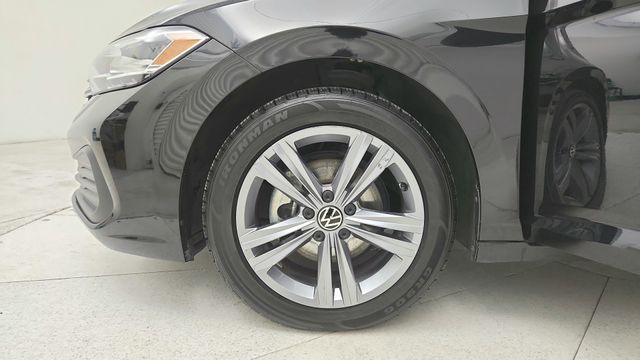 2024 Volkswagen Jetta 1.5T SE  at DeMontrond Auto Country