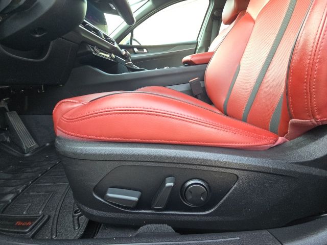 2021 Kia K5 GT-Line:B02455
