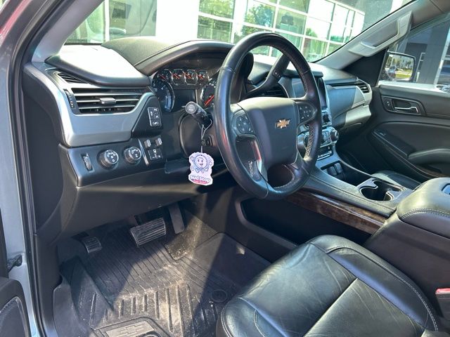 Used 2018 Gray Chevrolet LT image 21