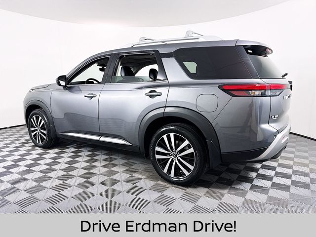 Used 2023 Nissan Pathfinder SUV