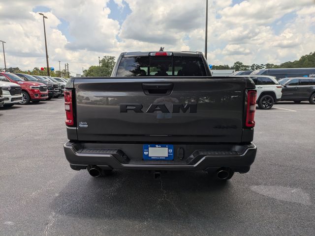 2026 Ram 1500 Express Crew Cab 4x4 5'7" Box