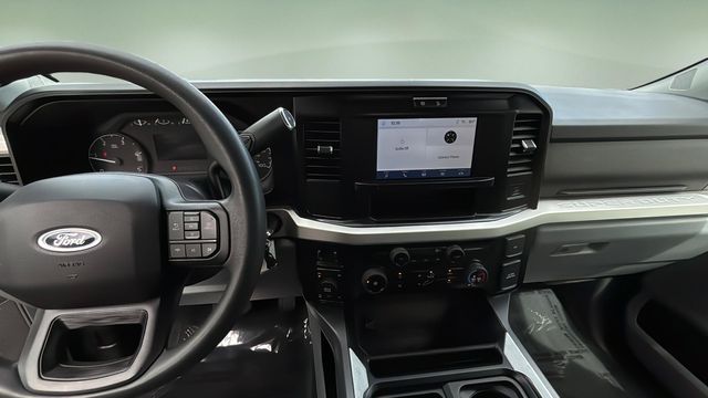 Used 2025 White Ford XLT image 11