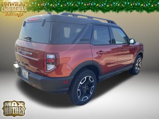 2024 Ford Bronco Sport Outer Banks 8