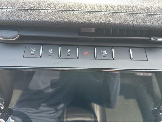 2026 Jeep Grand Cherokee L Laredo - Diamond Black Crystal Pearlcoat exterior view 14