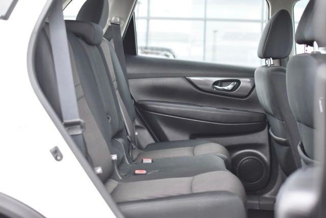 Used 2017 Nissan Rogue SL 4D Sport Utility