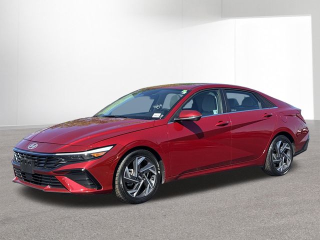 Used 2024 Hyundai Elantra For Sale in Indianapolis, IN