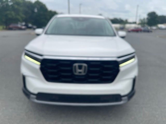 Used 2024 White Honda Touring image 6