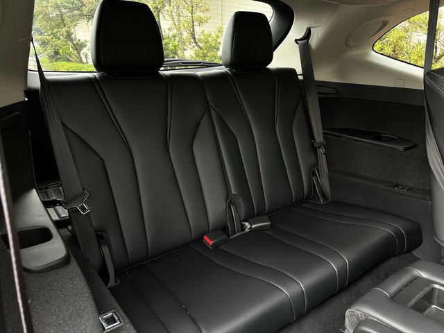 car-gallery-32