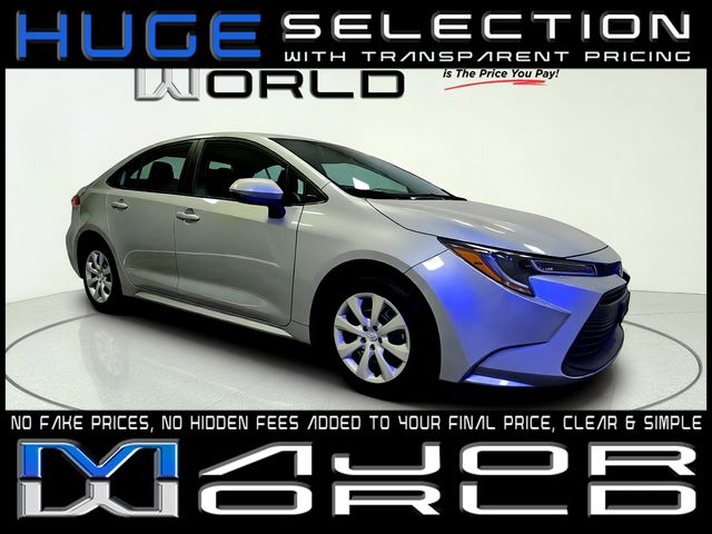 2025 Toyota Corolla LE FWD