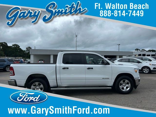 2024 RAM 1500 Big Horn/Lone Star Crew Cab 5'7's photo