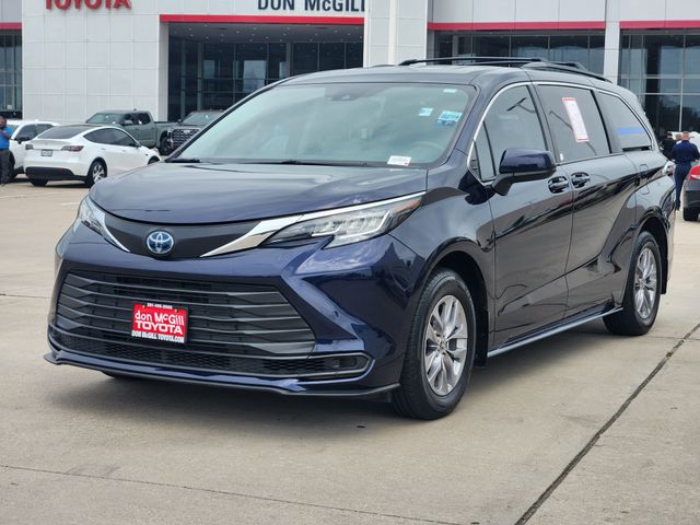 2023 Toyota Sienna LE  at Monument Chevrolet