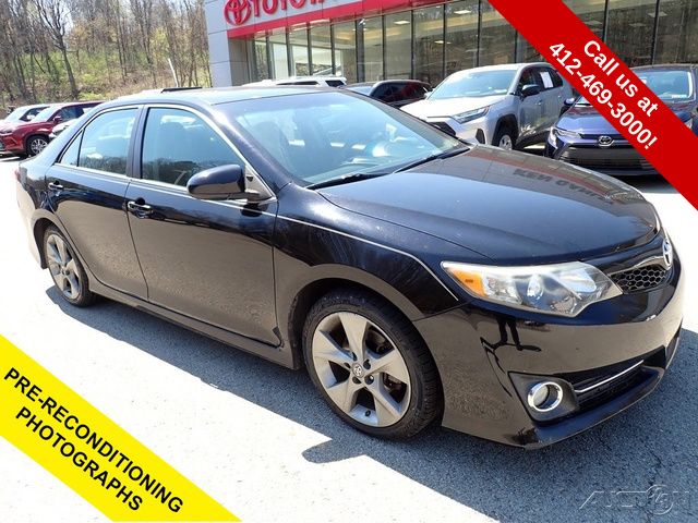 Attitude Black Metallic 2012 Toyota Camry SE Sport Limited Edition Sedan Front-Wheel Drive 6-Speed Automatic