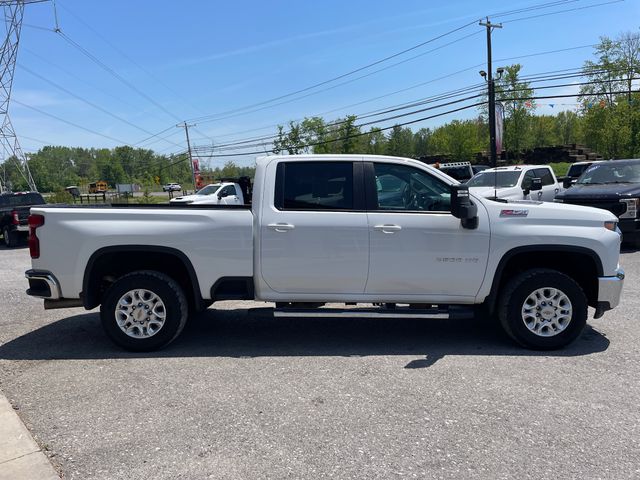 2023 Chevrolet Silverado 2500HD LT - Summit White exterior view 8