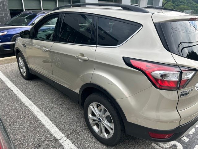2018 Ford Escape SE - 11