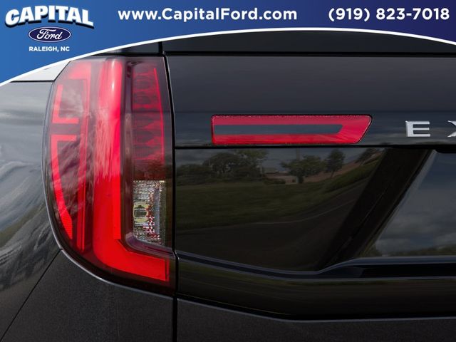 New 2027 Gray Ford Platinum image 22