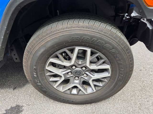 Used 2025 Blue Jeep Sahara image 11