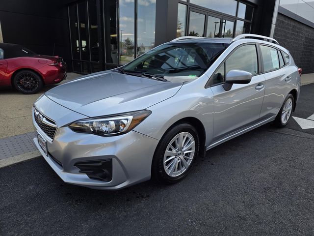 Ice Silver Metallic 2018 Subaru Impreza 2.0i Premium Hatchback AWD Hatchback All-Wheel Drive Continuously Variable Transmission