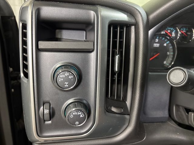 2016 Chevrolet Silverado 1500 LT photo