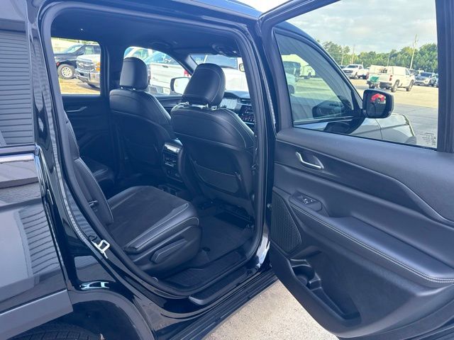 2024 Jeep Grand Cherokee L Altitude:46914A