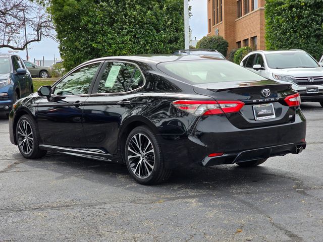 2018 Toyota Camry L 14