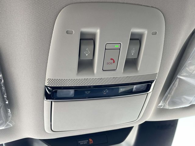 New 2026 White Nissan Platinum image 30