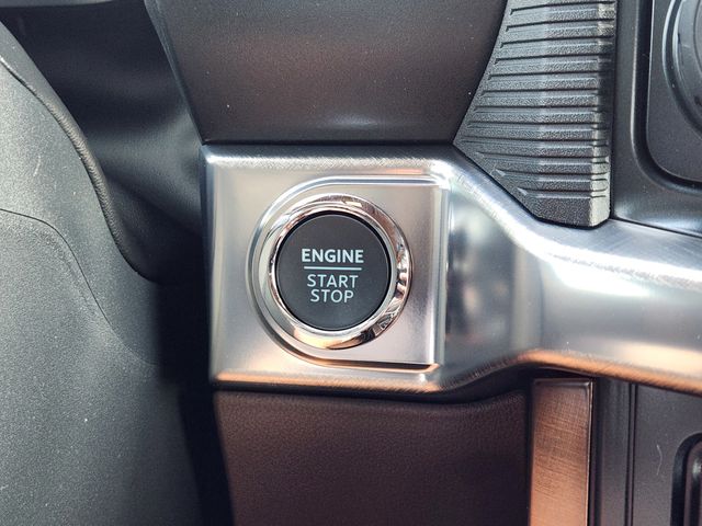 2025 Ford F-150 King Ranch photo
