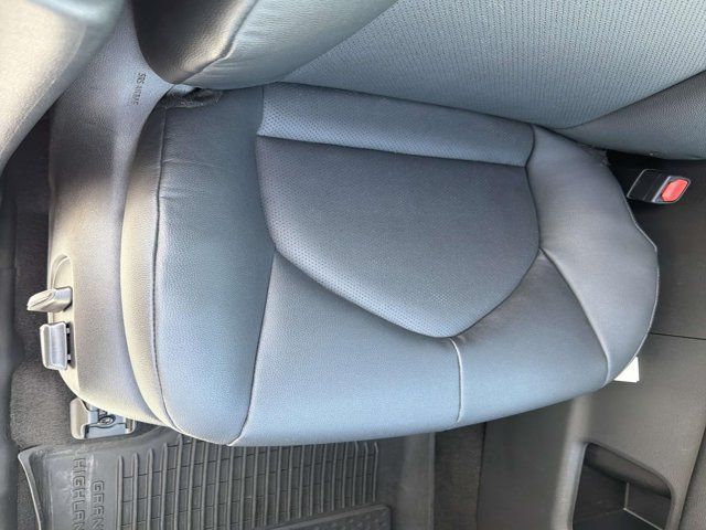 Used 2024 Toyota Grand Highlander SUV