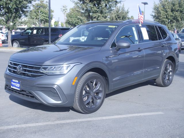 2023 Volkswagen Tiguan 2.0T SE 3