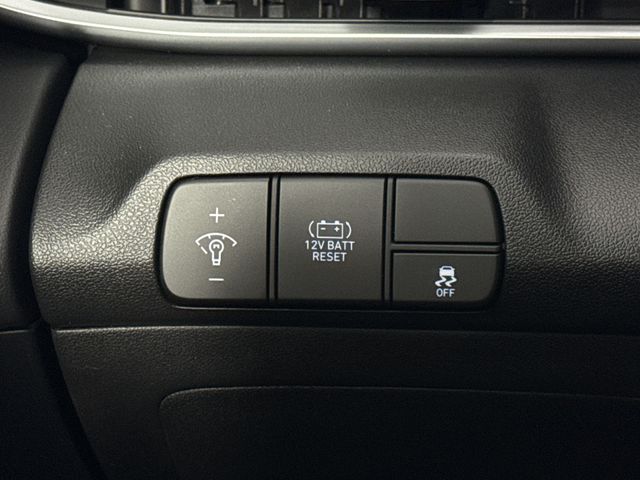 Used 2025 Hyundai Elantra Hybrid For Sale in Indianapolis, IN