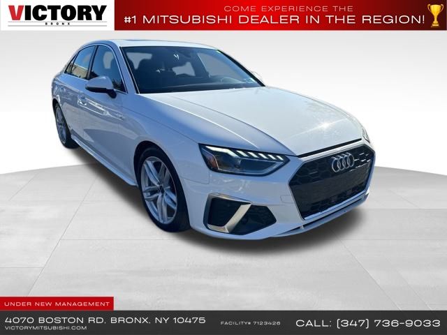 2022 Audi A4 45 S line Premium Plus photo