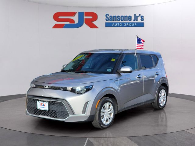 2023 Kia Soul LX FWD