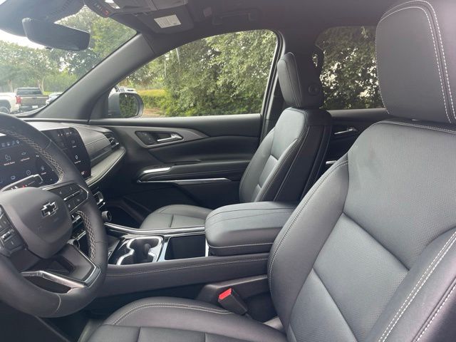 Used 2026 Chevrolet Traverse SUV